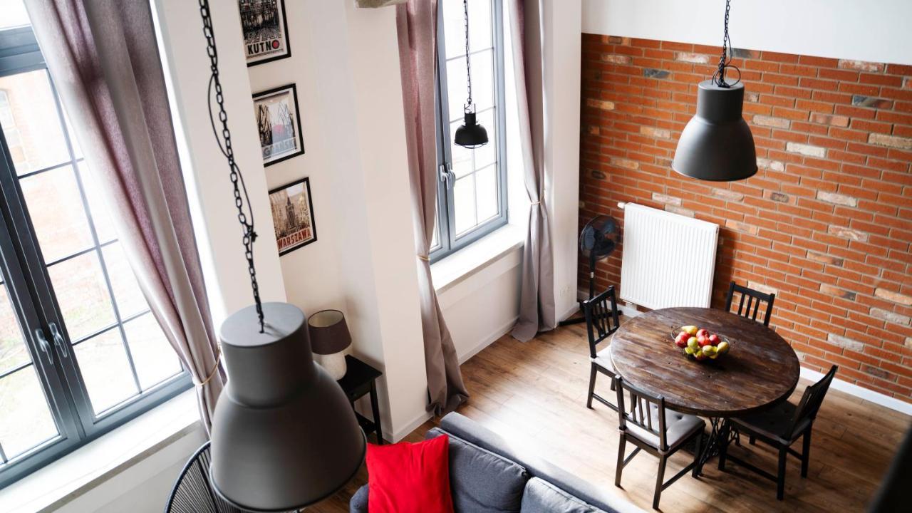 Redcity Loft Zyrardow Extérieur photo